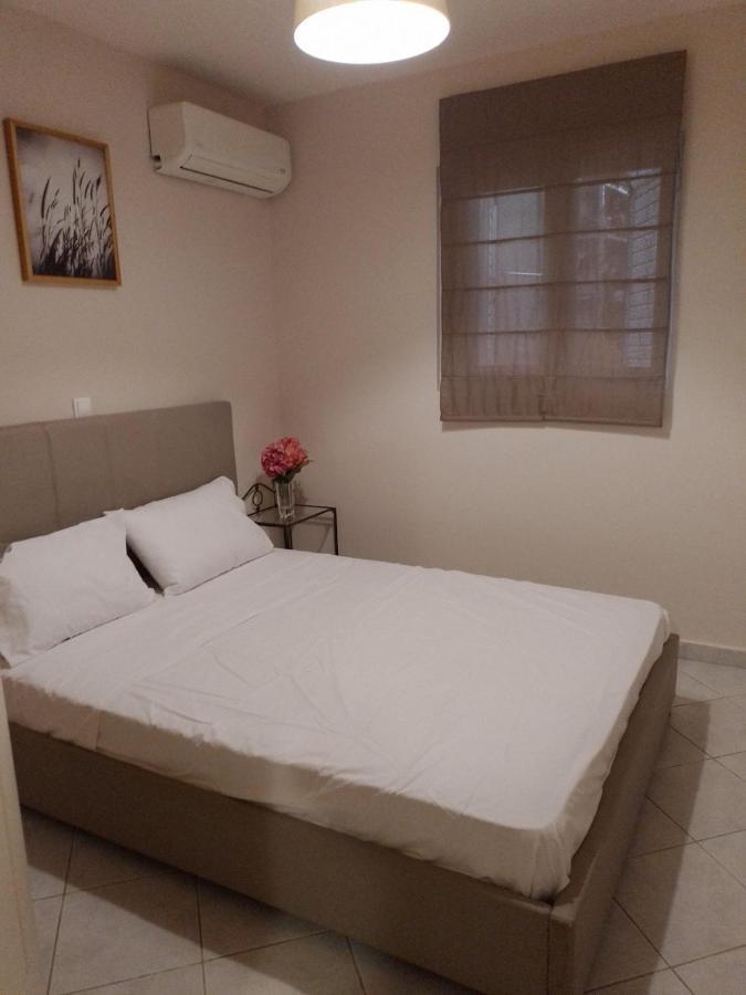 Appartamento Gelsomino House Loutráki Esterno foto